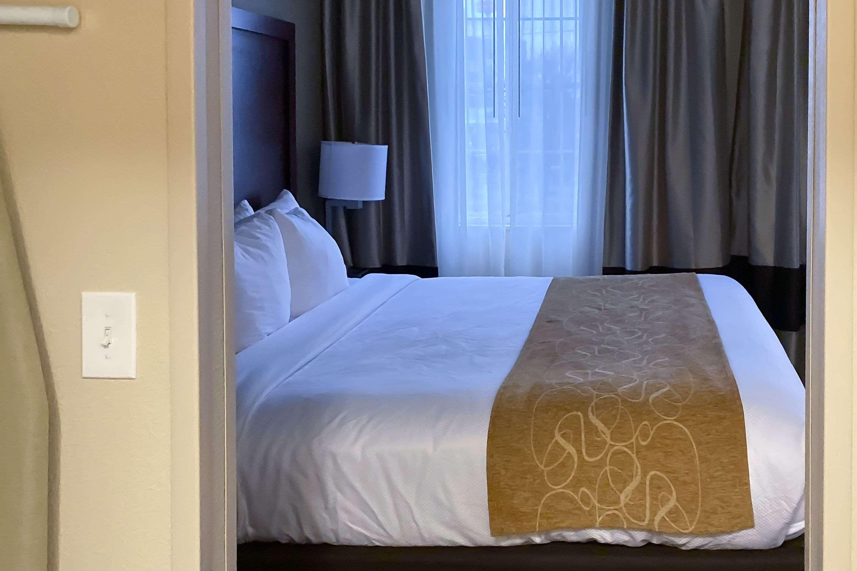 Comfort Suites Clarksville Eksteriør billede