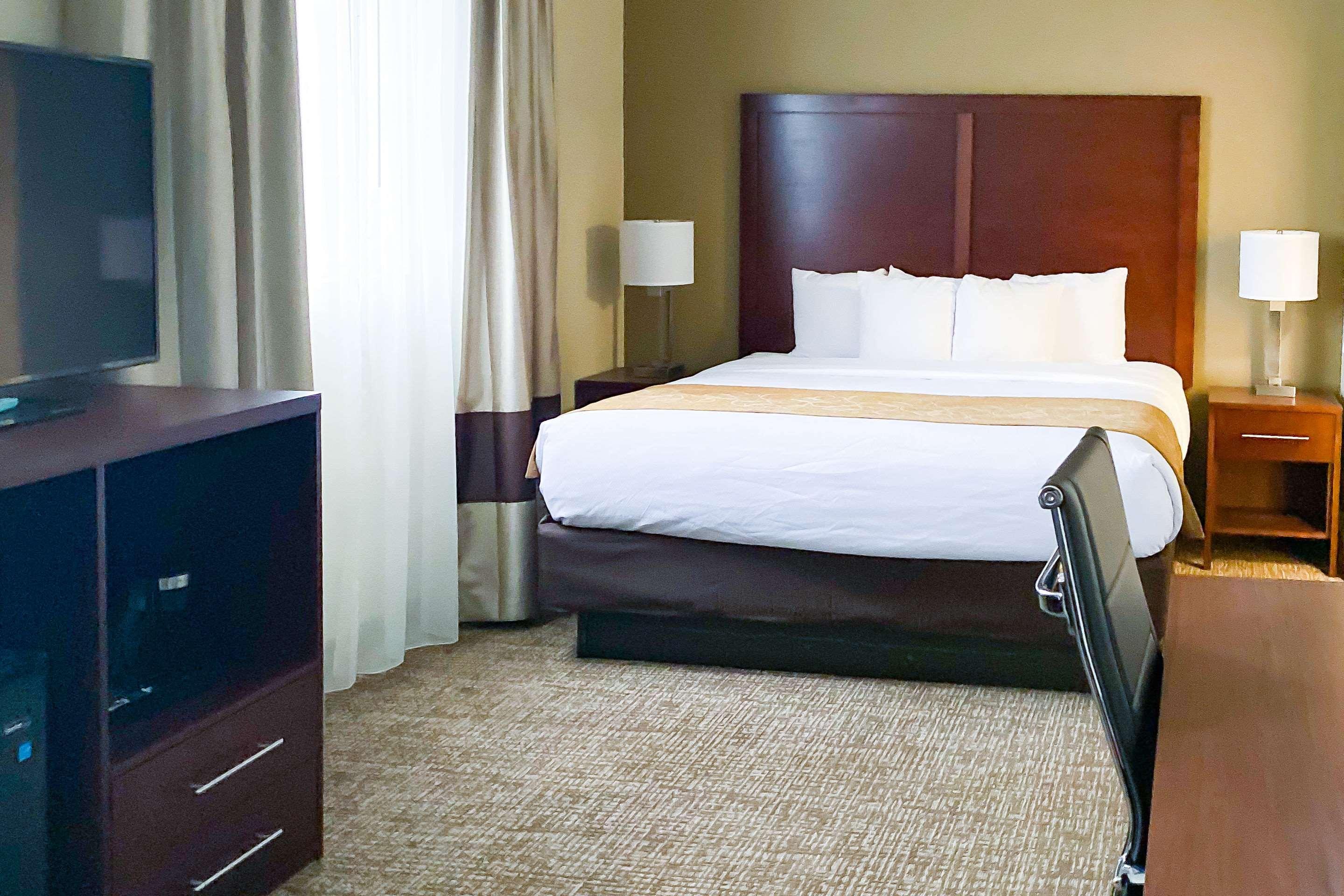 Comfort Suites Clarksville Eksteriør billede