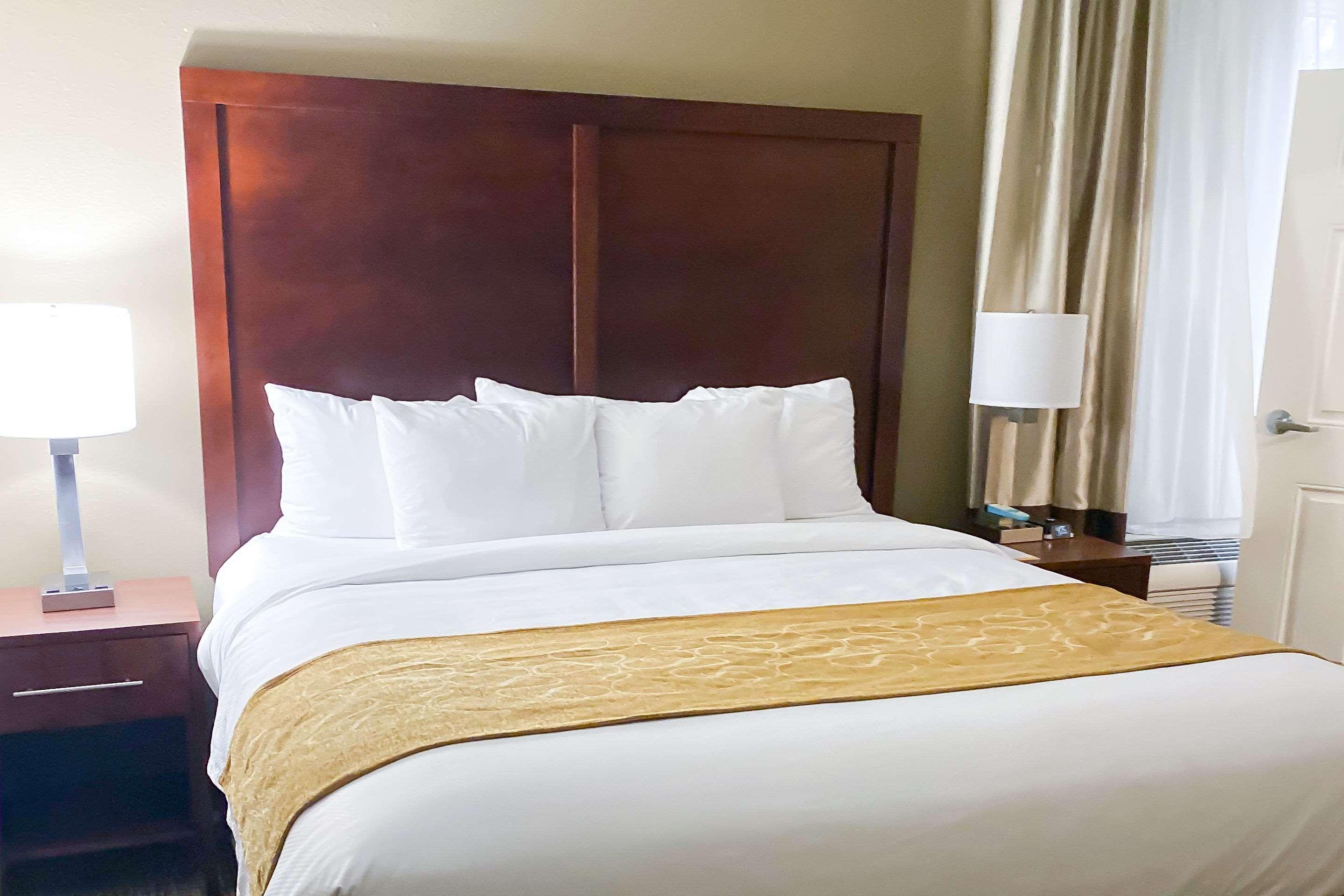 Comfort Suites Clarksville Eksteriør billede