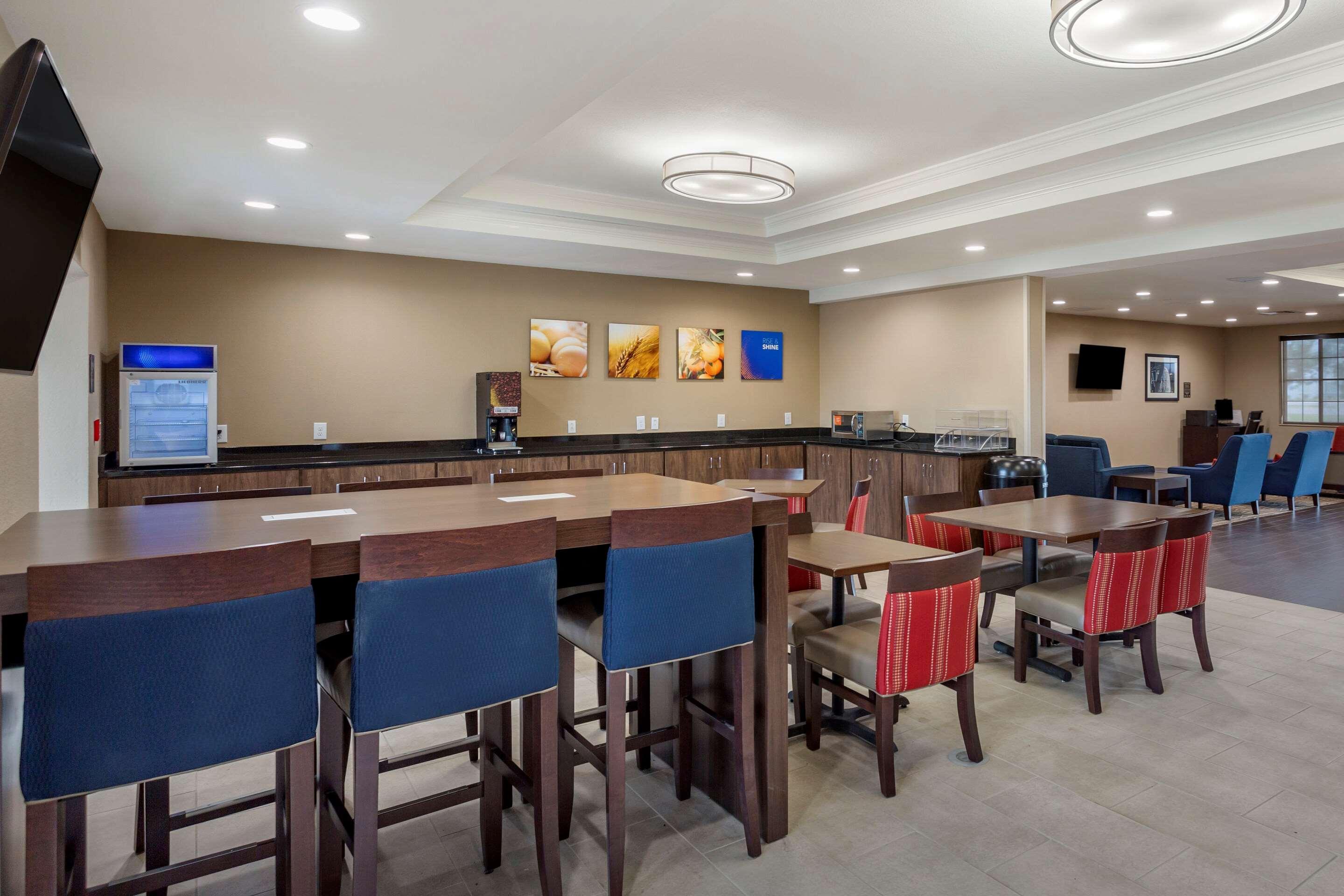 Comfort Suites Clarksville Eksteriør billede